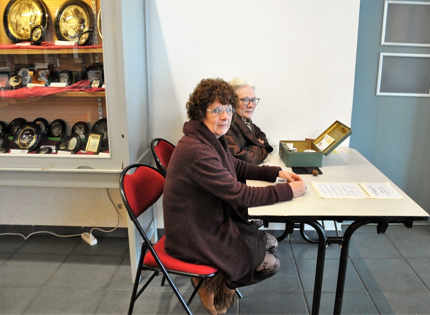 bourse St Benoît 2018 - Pascale et Agnès à l'accueil